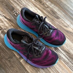 Asics Gel Nimbus women’s size 8.5